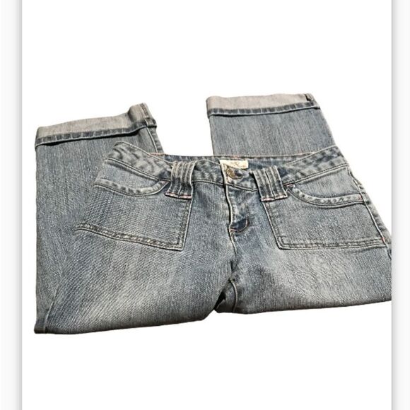 Wear it declare it size 7 denim capris like new see pics - Picture 1 of 2